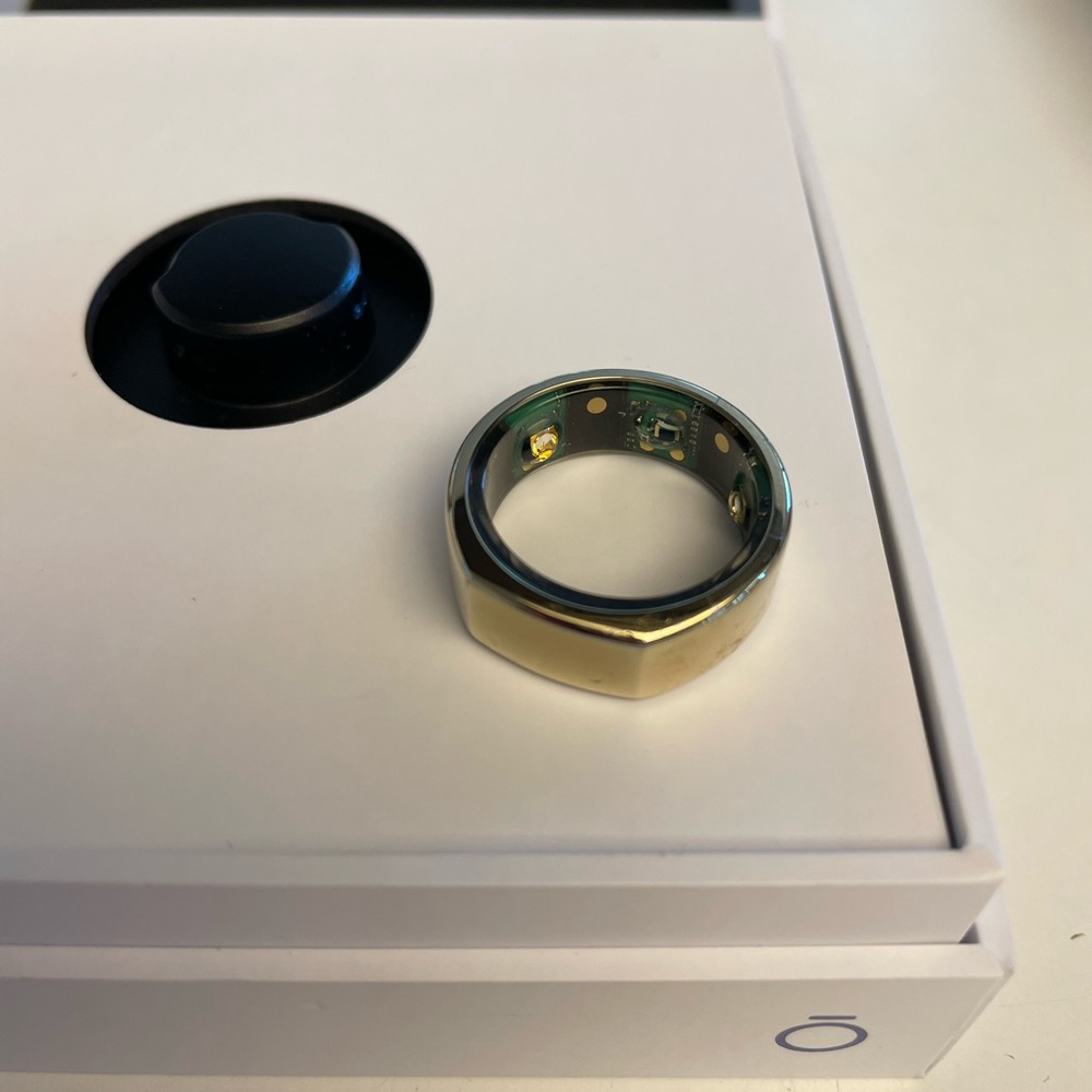 2nd generation Oura Ring Gold 8